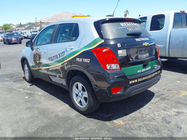 Chevrolet TRAX LS 2019 3GNCJKSB0KL299703 Image 3