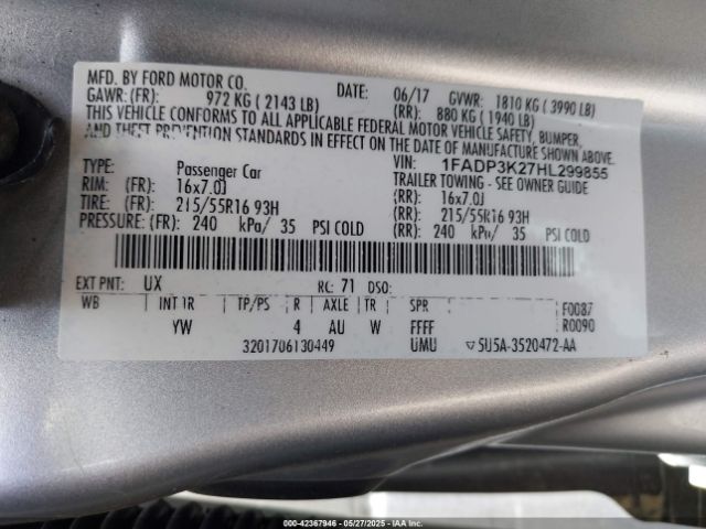 1FADP3K27HL299855 Ford FOCUS SE