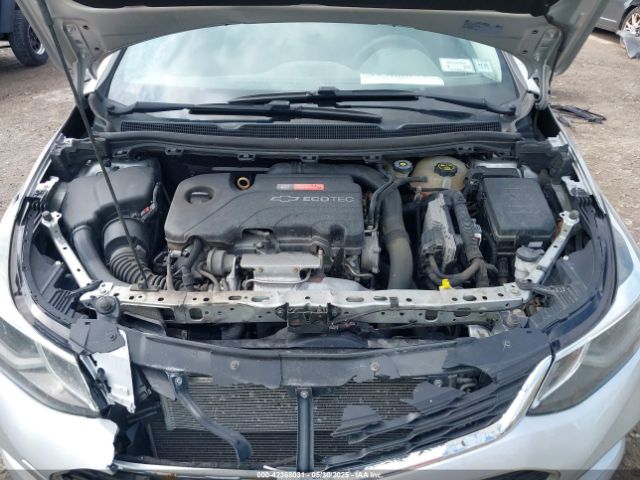3G1BE6SMXHS581730 Chevrolet Cruze Lt Auto