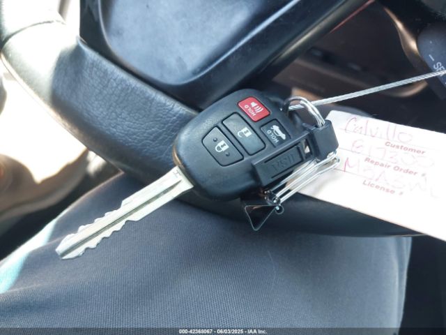 2017 TOYOTA CAMRY 4T1BF1FKXHU773225 Photo 10