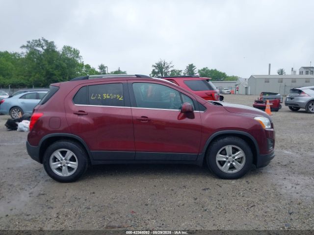 3GNCJLSB6GL237736 Chevrolet Trax Lt