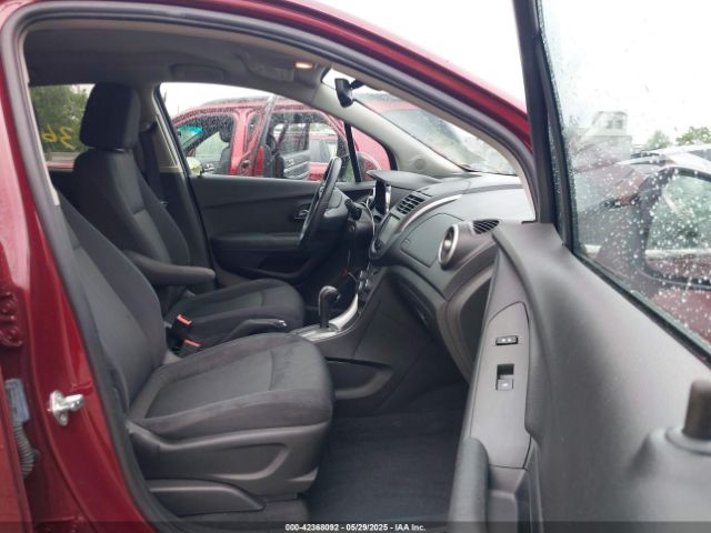 3GNCJLSB6GL237736 Chevrolet Trax Lt