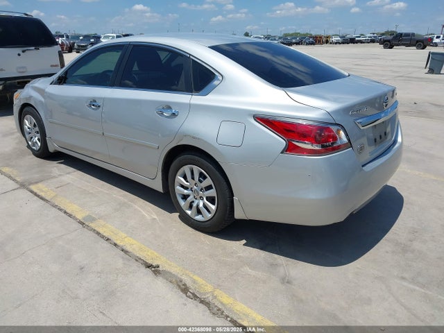 1N4AL3AP3FN876295 Nissan 2015