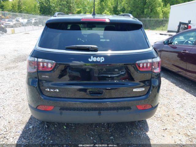 3C4NJDBN2PT570212 Jeep Compass Latitude 4x4