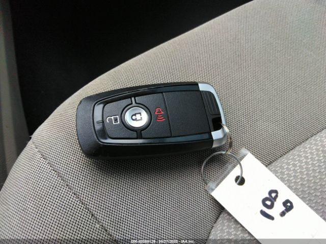 3FA6P0HD9JR162701 Ford FUSION SE