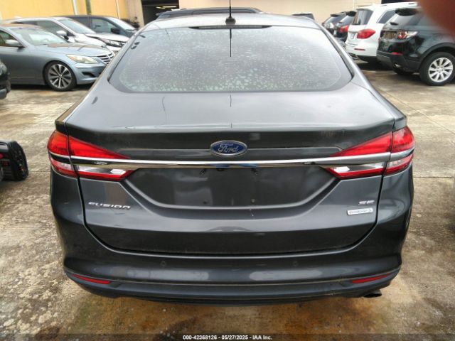 3FA6P0HD9JR162701 Ford FUSION SE