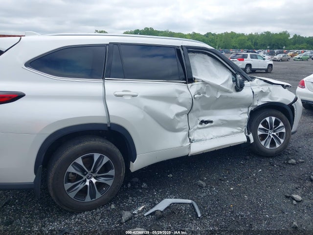 5TDGZRBH8MS551095 Toyota 2gr-fks