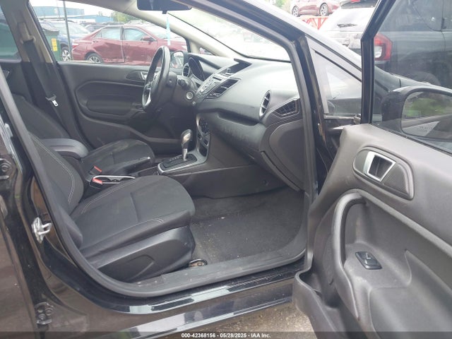 3FADP4BJ4FM220019 Ford 2015