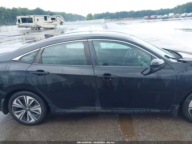 Honda l15b7 2017 19XFC1F77HE003105 Image 13