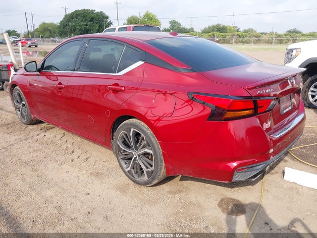 Nissan 2023 2023 1N4BL4CVXPN306074 Image 3