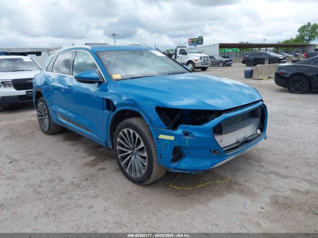 2019 AUDI E-TRON WA1VAAGE7KB005479