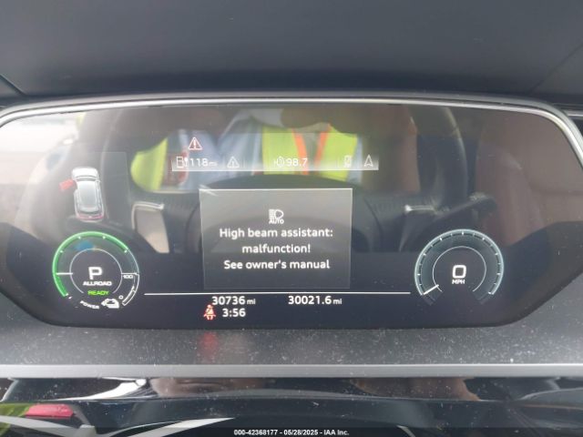 2019 AUDI E-TRON WA1VAAGE7KB005479 Photo 6