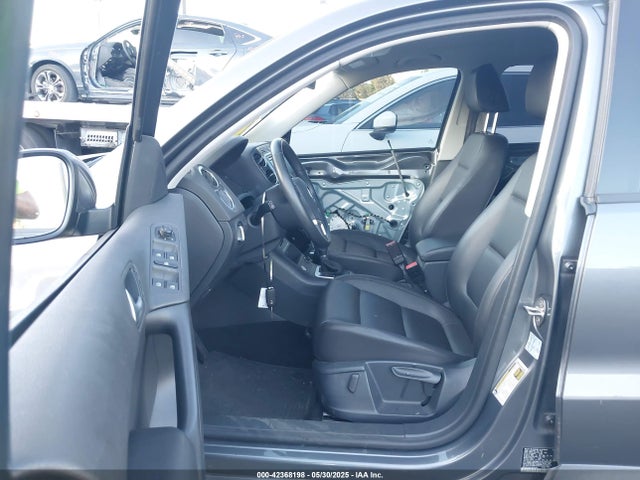 WVGAV7AXXHK035781 Volkswagen 2.0 tsi