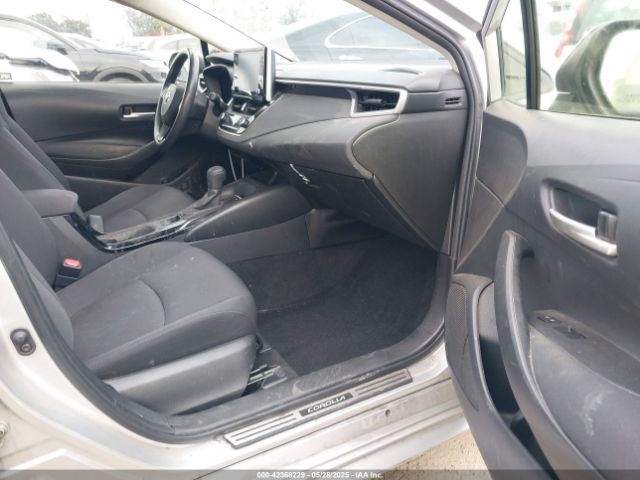 JTDEAMDE1MJ026932 Toyota Corolla Hybrid Le