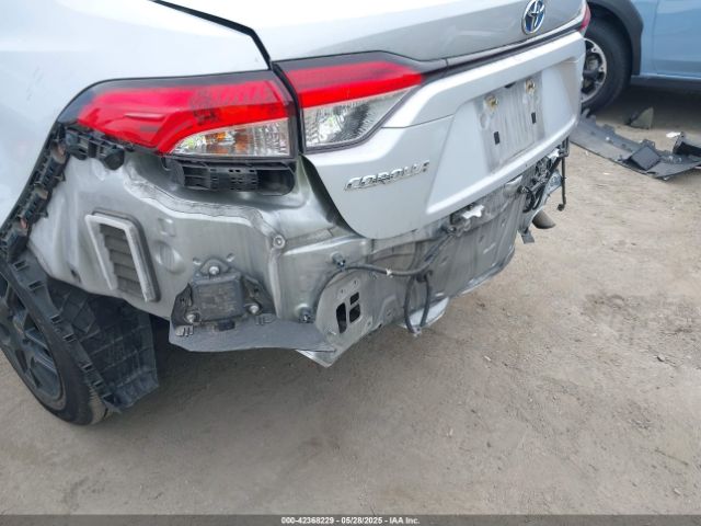 JTDEAMDE1MJ026932 Toyota Corolla Hybrid Le