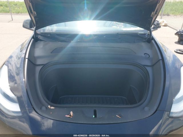 2021 TESLA MODEL Y 5YJYGAEE9MF197671 Photo 9