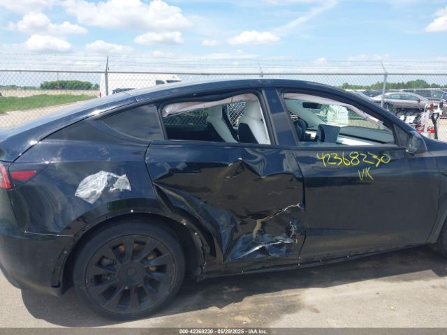 2021 TESLA MODEL Y 5YJYGAEE9MF197671 Photo 5