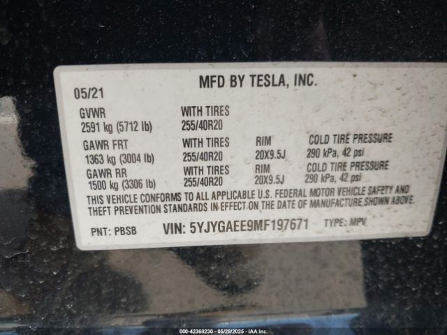 2021 TESLA MODEL Y 5YJYGAEE9MF197671 Photo 8