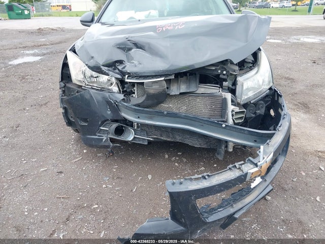 1G1PC5SB6E7138943 Chevrolet Cruze 1lt Auto