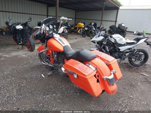 2012 HARLEY-DAVIDSON FLHX 1HD1KBM16CB637785 Photo 2