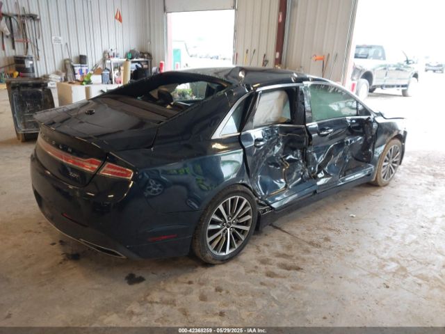 2020 LINCOLN MKZ 3LN6L5A97LR602843 Photo 3