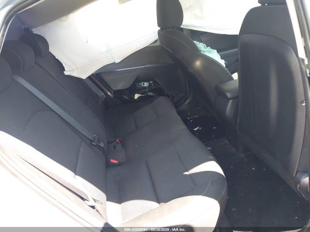 3KPF24ADXME267415 KIA mpi nu