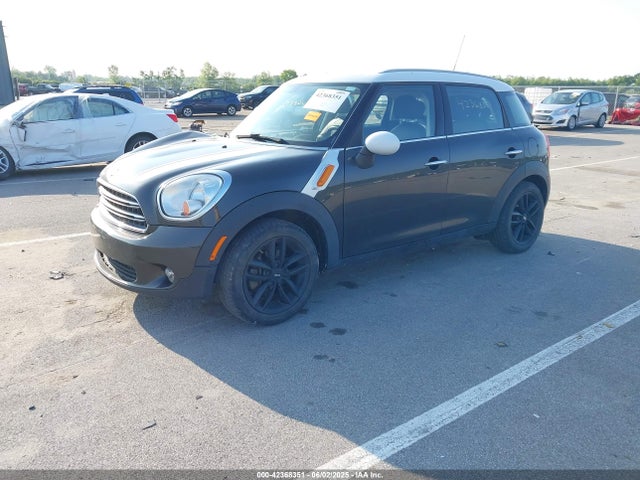 Mini 2015 2015 WMWZB3C52FWR42872 Image 2