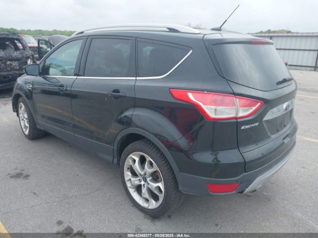 1FMCU9JX5EUB77155 Ford Escape Titanium