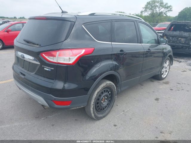 1FMCU9JX5EUB77155 Ford Escape Titanium