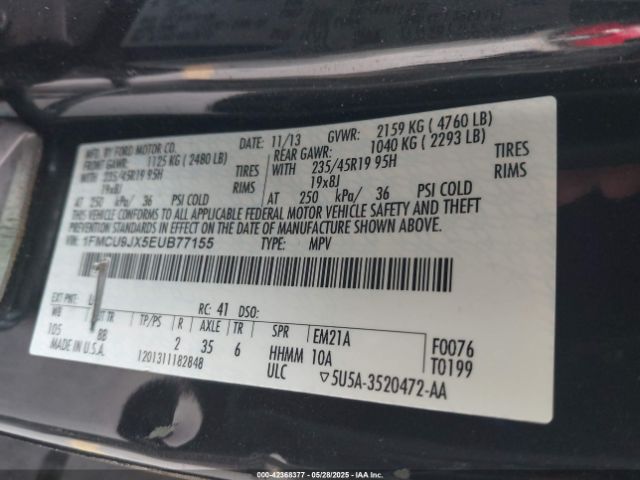 1FMCU9JX5EUB77155 Ford Escape Titanium