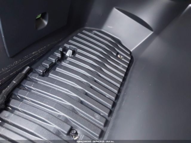 2023 TESLA MODEL Y 7SAYGDEE5PA114310 Photo 9