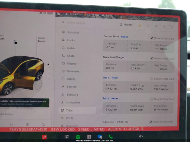 2023 TESLA MODEL Y 7SAYGDEE5PA114310 Photo 6