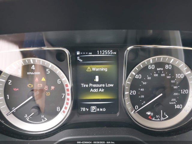1N6AA1E60HN563954 Nissan 2017