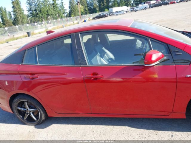 JTDKARFU9J3061416 Toyota Prius Four