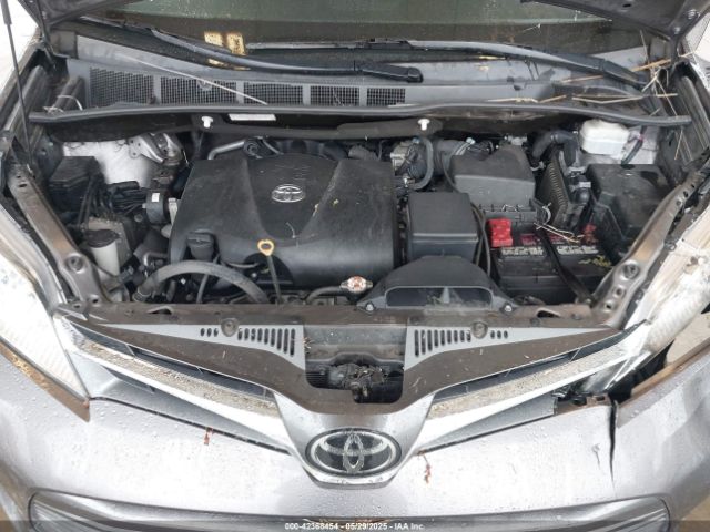 2019 TOYOTA SIENNA 5TDDZ3DC4KS218164 Photo 9