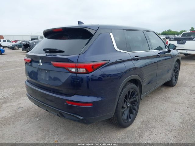 2022 MITSUBISHI OUTLANDER JA4J3UA8XNZ076961 Photo 3