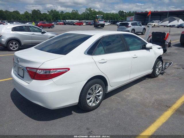 4T1BF1FK0HU768387 Toyota CAMRY LE