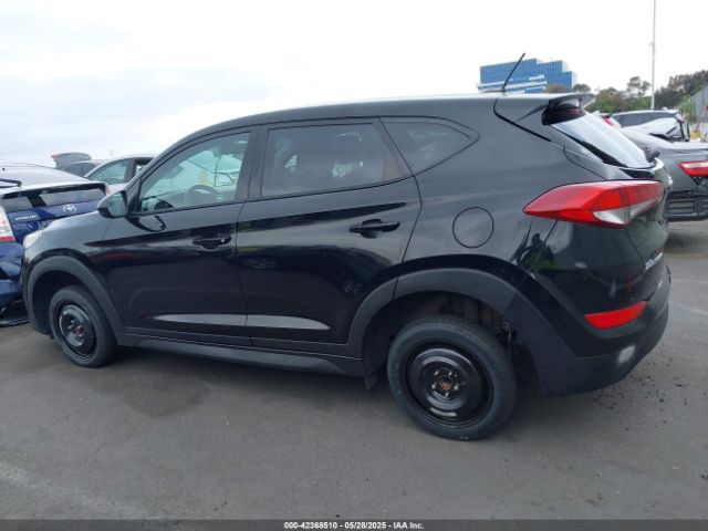 KM8J23A49HU528900 Hyundai TUCSON SE