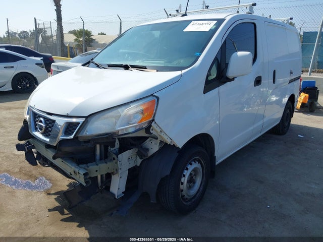 3N6CM0KN3HK713910 Nissan 2017