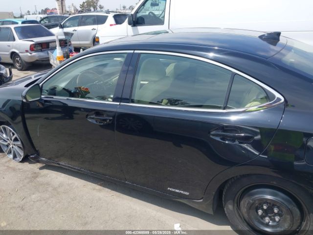 JTHBW1GG6G2109379 Lexus ES 300H