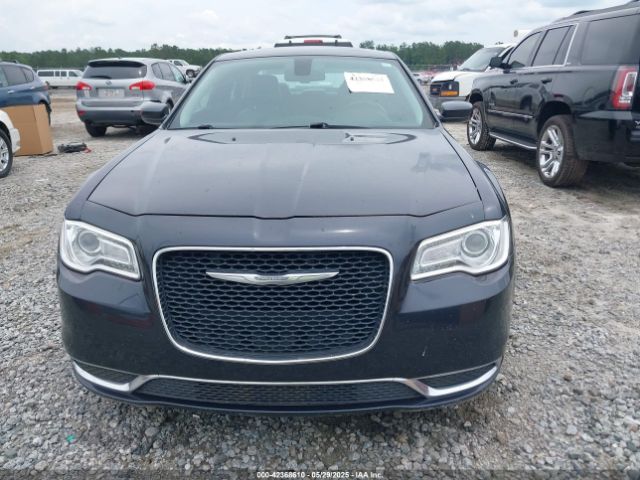 2C3CCAAG2FH930318 Chrysler 300 Limited