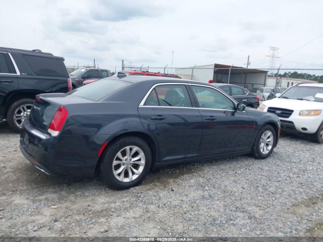2015 CHRYSLER 300 2C3CCAAG2FH930318 Photo 3