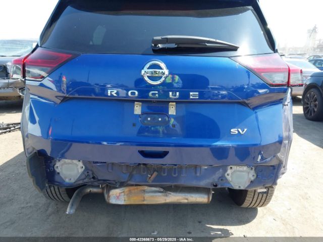 5N1AT3BA5MC821839 Nissan Rogue
