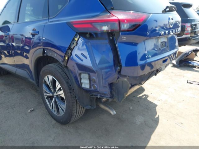 5N1AT3BA5MC821839 Nissan Rogue