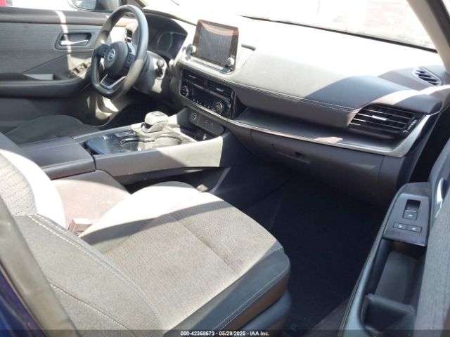 5N1AT3BA5MC821839 Nissan Rogue