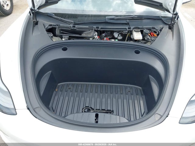 2022 TESLA MODEL 3 5YJ3E1EBXNF319851 Photo 9