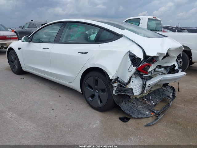 2022 TESLA MODEL 3 5YJ3E1EBXNF319851 Photo 2