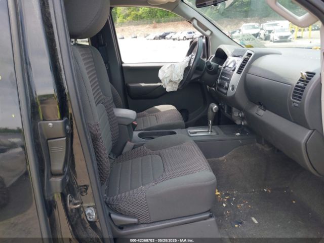 1N6AD0CW6EN767013 Nissan Frontier Sv