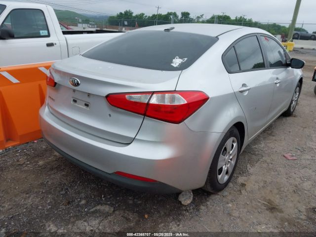 KNAFK4A62F5298140 KIA FORTE LX