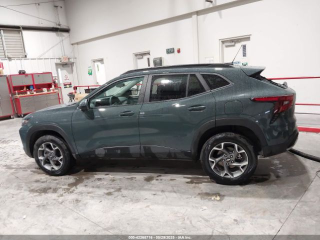 KL77LHEP2SC221818 Chevrolet Trax Fwd Lt